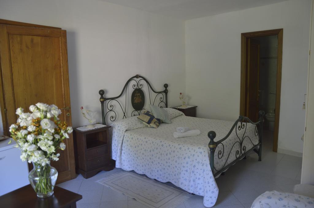 Agriturismo Millefiori เลวานโต ภายนอก รูปภาพ